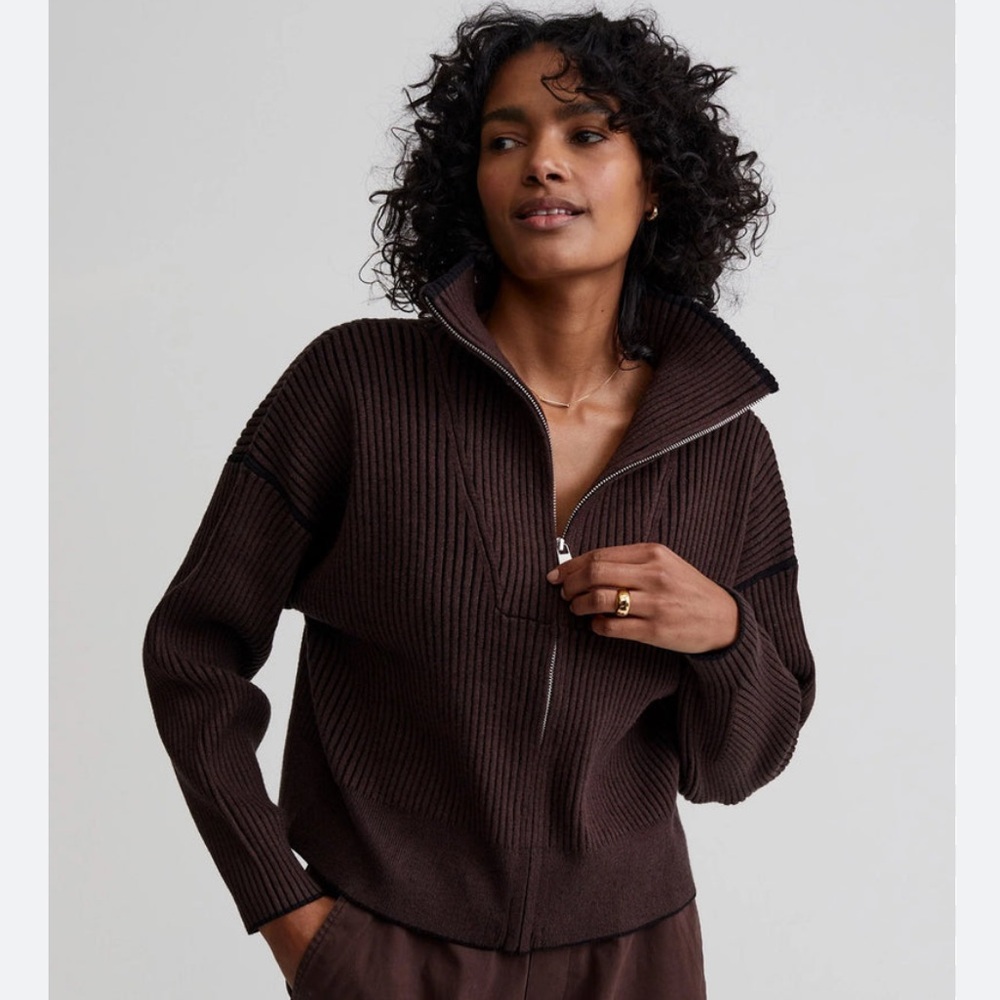 Varley Dark Brown Ribbed Sweater